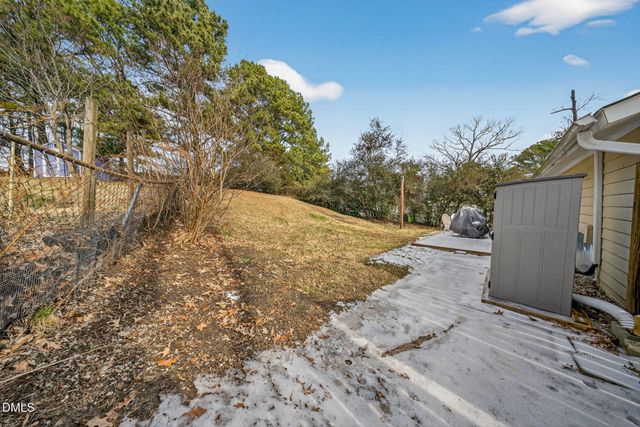 2708 Plainsfield Circle, Raleigh, NC 27610