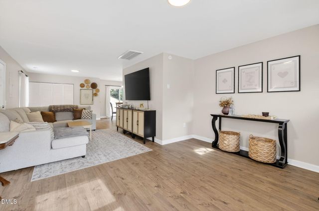 2708 Plainsfield Circle, Raleigh, NC 27610