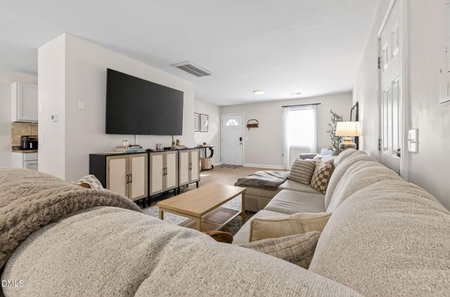 2708 Plainsfield Circle, Raleigh, NC 27610