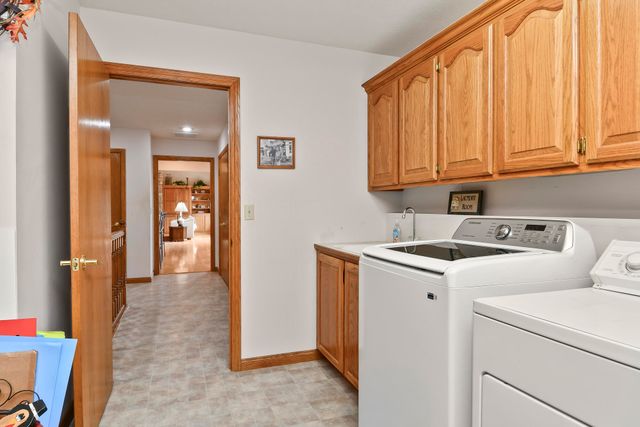 1602 Equestrian Road, Ozark, MO 65721