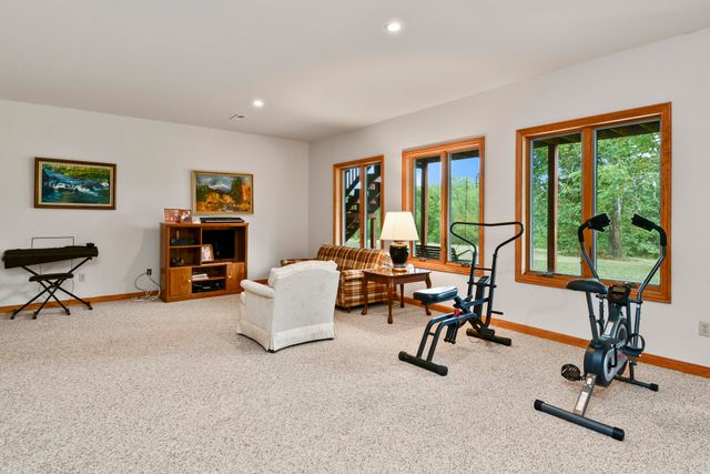 1602 Equestrian Road, Ozark, MO 65721