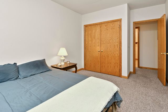 1602 Equestrian Road, Ozark, MO 65721