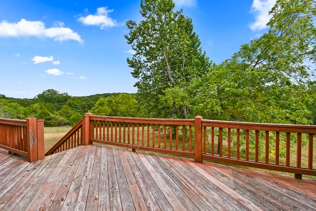 1602 Equestrian Road, Ozark, MO 65721