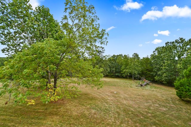 1602 Equestrian Road, Ozark, MO 65721