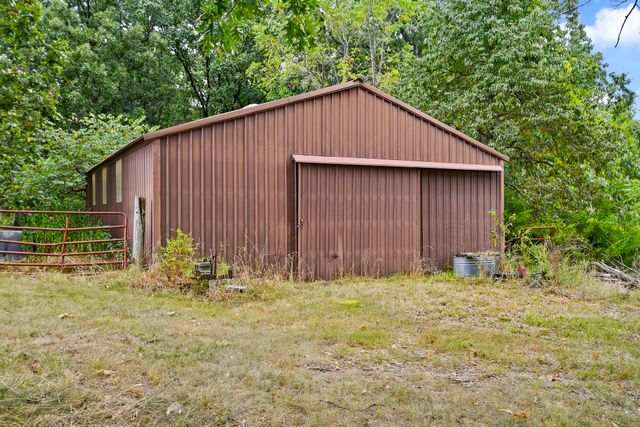 1602 Equestrian Road, Ozark, MO 65721