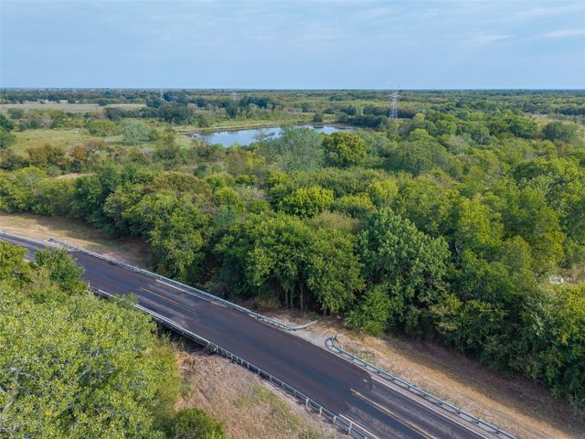 31ACS Fm 1564, Caddo Mills, TX 75135