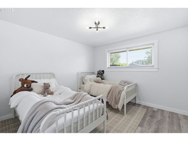3265 Se 177TH Ave, Portland, OR 97236