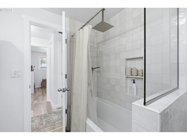 3265 Se 177TH Ave, Portland, OR 97236