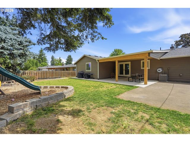 3265 Se 177TH Ave, Portland, OR 97236