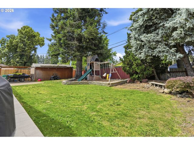 3265 Se 177TH Ave, Portland, OR 97236