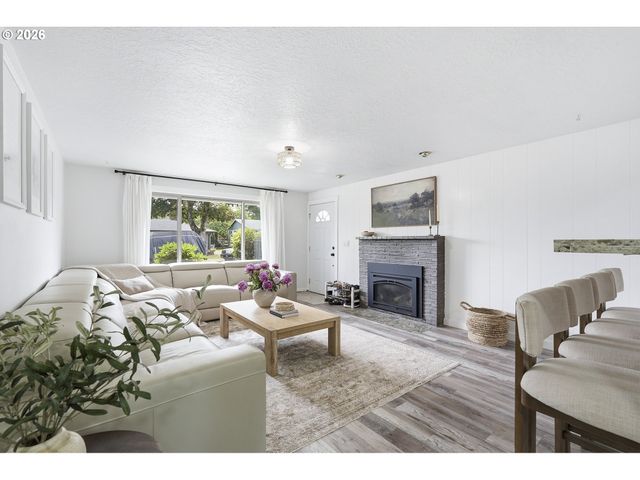 3265 Se 177TH Ave, Portland, OR 97236
