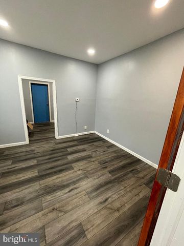 2500 W SOMERSET ST, Philadelphia, PA 19132