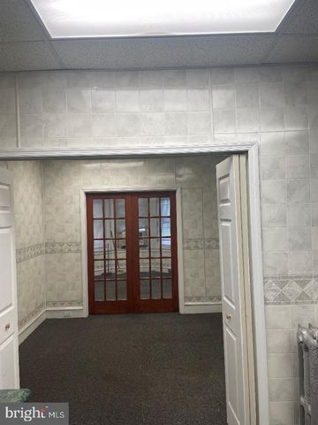 2500 W SOMERSET ST, Philadelphia, PA 19132