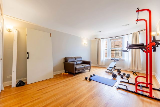 1120 Washington Boulevard 3B, Oak Park, IL 60302
