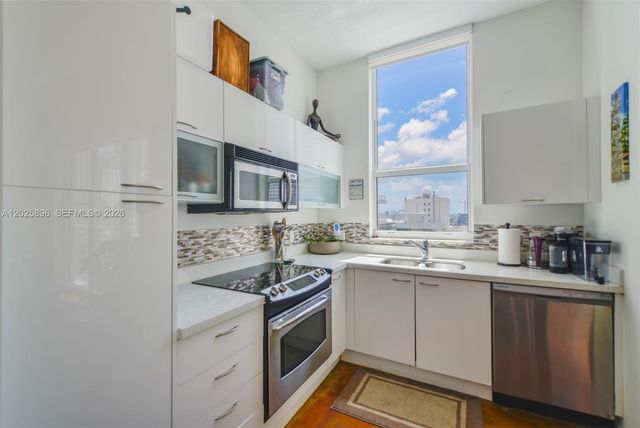 133 NE 2nd Ave 1512, Miami, FL 33132