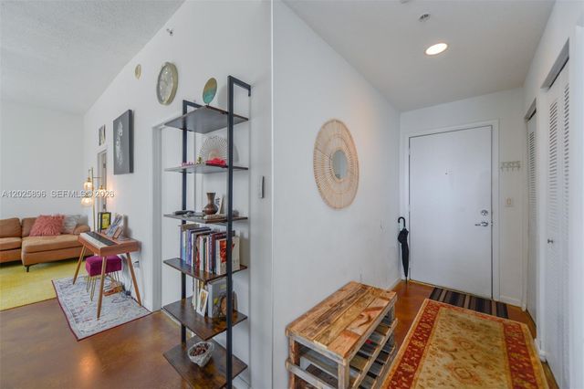 133 NE 2nd Ave 1512, Miami, FL 33132