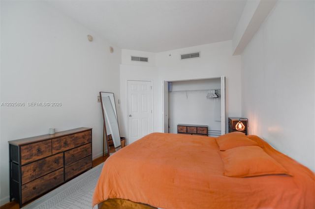 133 NE 2nd Ave 1512, Miami, FL 33132