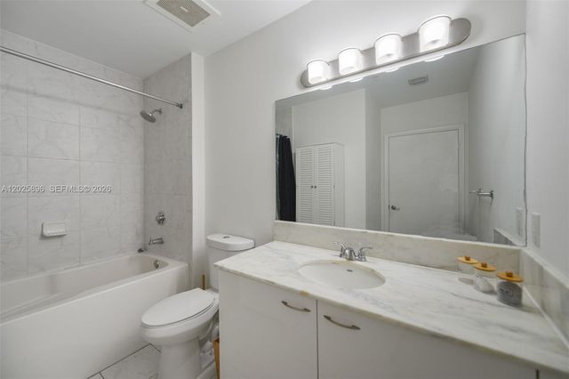 133 NE 2nd Ave 1512, Miami, FL 33132