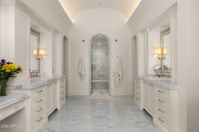 5858 E CABALLO Drive, Paradise Valley, AZ 85253