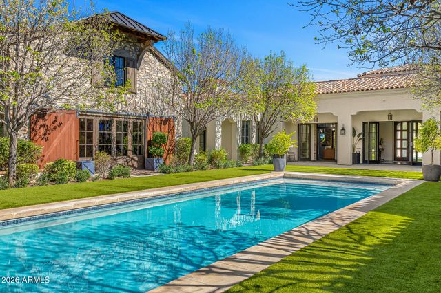 5858 E CABALLO Drive, Paradise Valley, AZ 85253