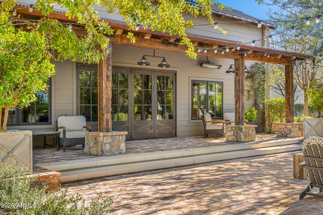 5858 E CABALLO Drive, Paradise Valley, AZ 85253