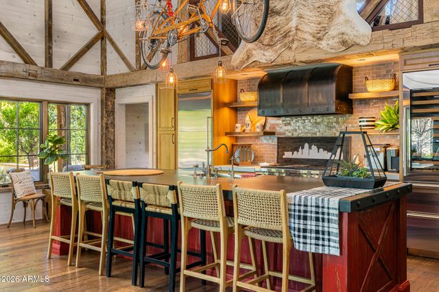 5858 E CABALLO Drive, Paradise Valley, AZ 85253