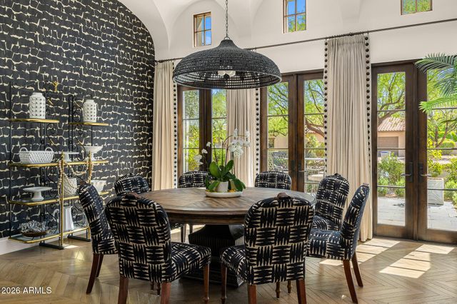 5858 E CABALLO Drive, Paradise Valley, AZ 85253