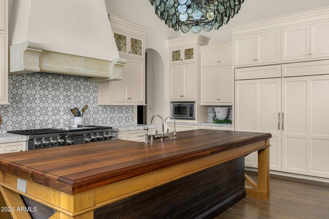 5858 E CABALLO Drive, Paradise Valley, AZ 85253