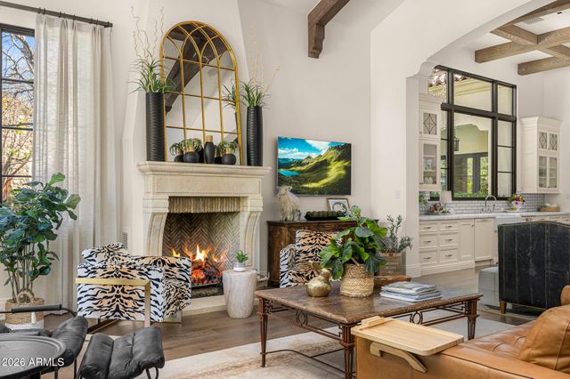 5858 E CABALLO Drive, Paradise Valley, AZ 85253