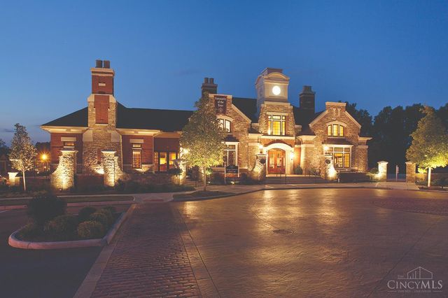 1035 Vintage Club Drive, Montgomery, OH 45249