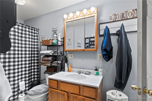 5961 W State Road 56, Hanover, IN 47243