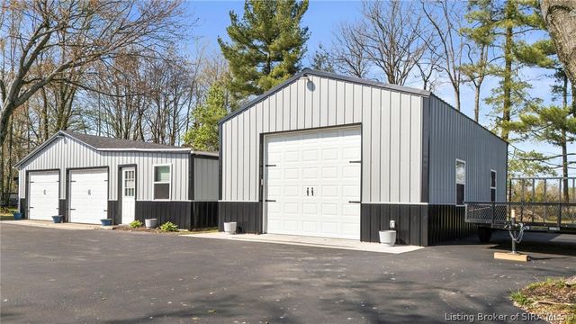 5961 W State Road 56, Hanover, IN 47243