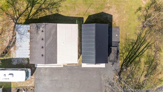 5961 W State Road 56, Hanover, IN 47243
