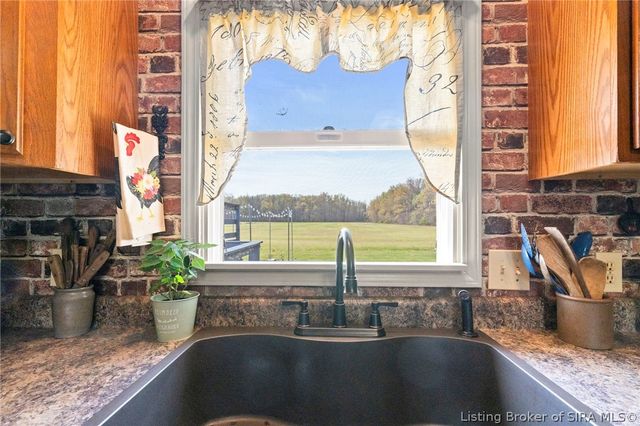 5961 W State Road 56, Hanover, IN 47243