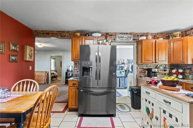 5961 W State Road 56, Hanover, IN 47243