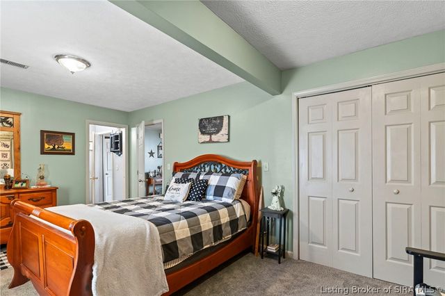 5961 W State Road 56, Hanover, IN 47243
