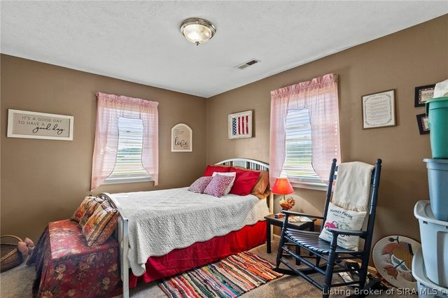 5961 W State Road 56, Hanover, IN 47243