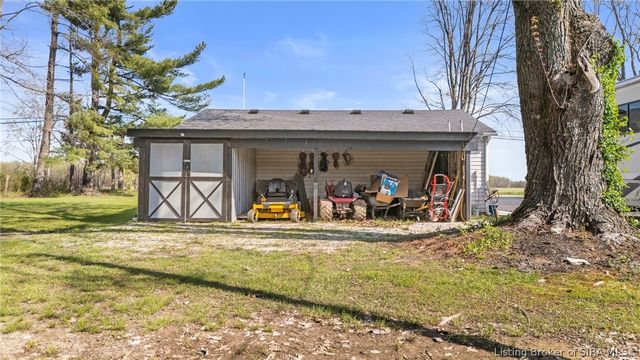 5961 W State Road 56, Hanover, IN 47243