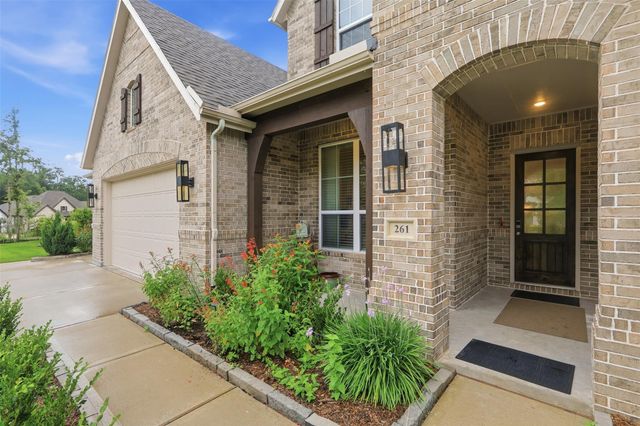 261 Monte Carlo Lane, Montgomery, TX 77316