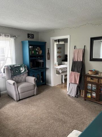 565 Riverside Avenue, Adrian City, MI 49221