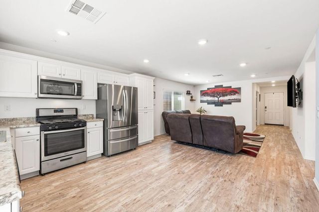 67937 Rio Pecos Drive, Cathedral City, CA 92234