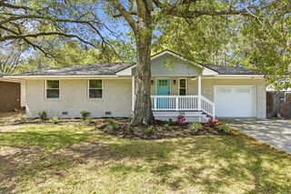 1114 Yeamans Hall Road, Hanahan, SC 29410