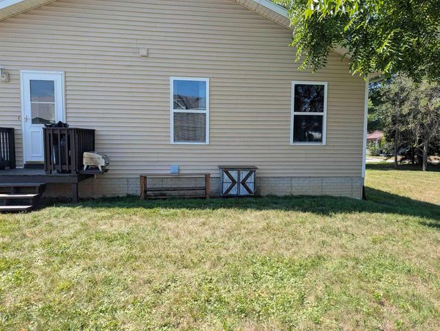 2275 Lincoln Manor Avenue, Flint, MI 48507