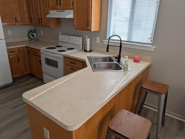 2275 Lincoln Manor Avenue, Flint, MI 48507