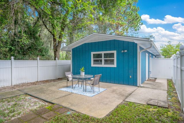 4 3rd Avenue, Shalimar, FL 32579