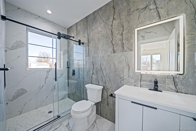 957 Dana Avenue, Valley Stream, NY 11580