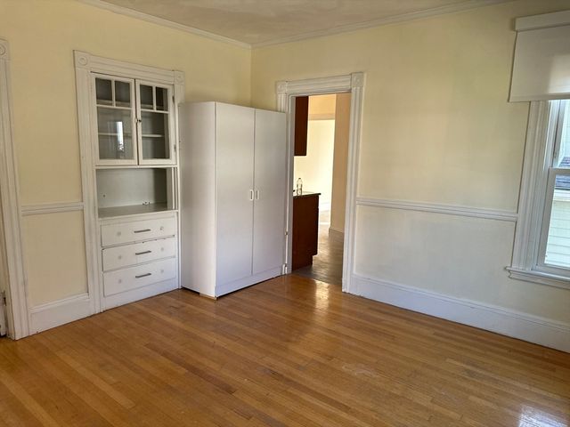 90 Russell St 90, Melrose, MA 02176