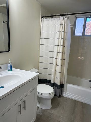 90 Russell St 90, Melrose, MA 02176