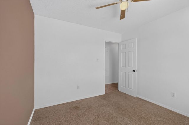520 Apache Loop SW, Rio Rancho, NM 87124