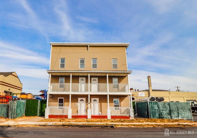 364 Market Street 1F, Perth Amboy, NJ 08861